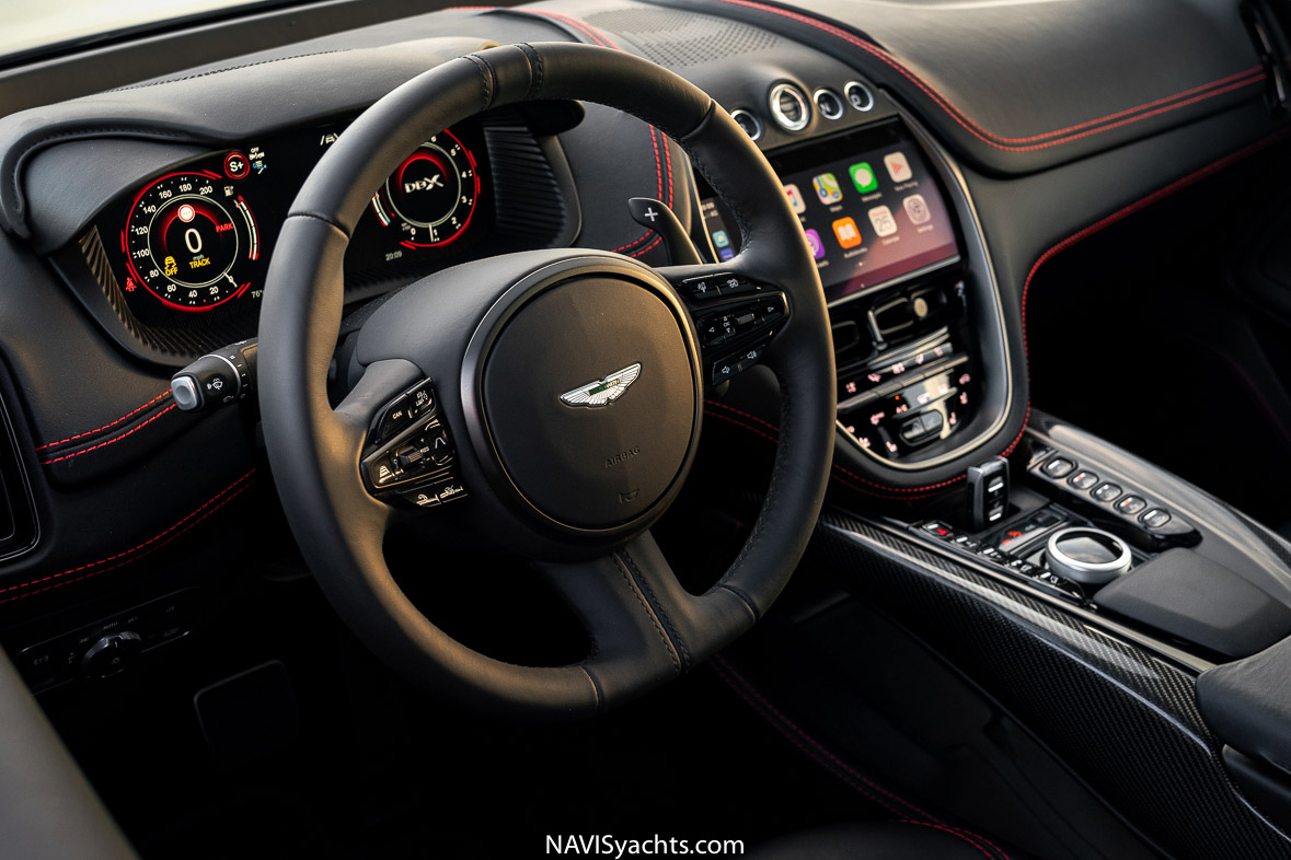 Aston Martin DBX, SUV Interior Review. 
