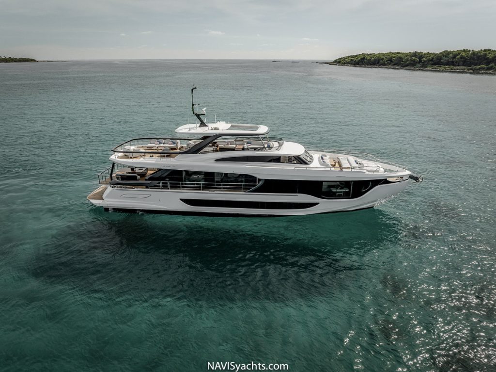 Azimut_Grande_26_L-21