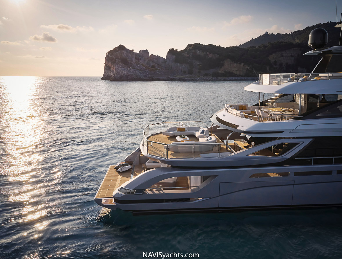 Azimut yacht 38m Grande Trideck, Boat Review, Yacht Owner