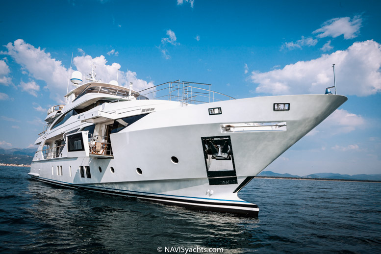 Benetti_Skyler_L-6