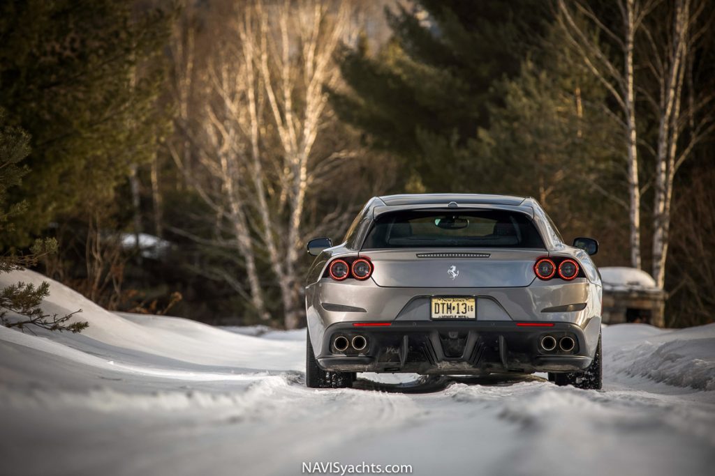 Ferrari_GTC4Lusso_L-12