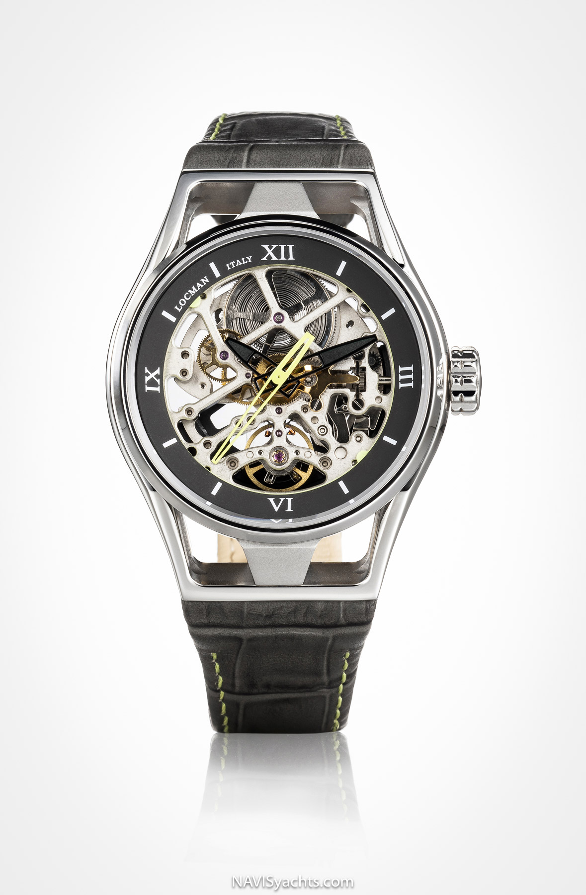 Close-up of Montecristo Skeleton's Intricate Skeleton Movement