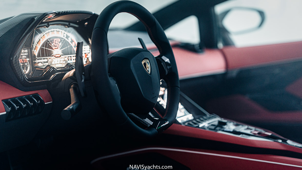 Lamborghini Countach 