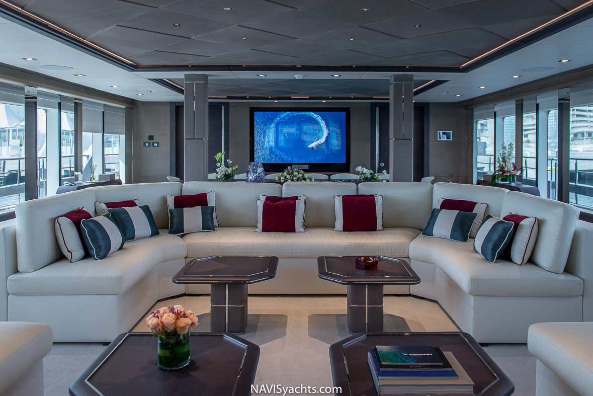 Gulf Craft 56m Majesty 175 - Full Review