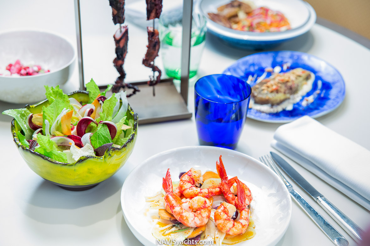 Omer Restaurant L 8