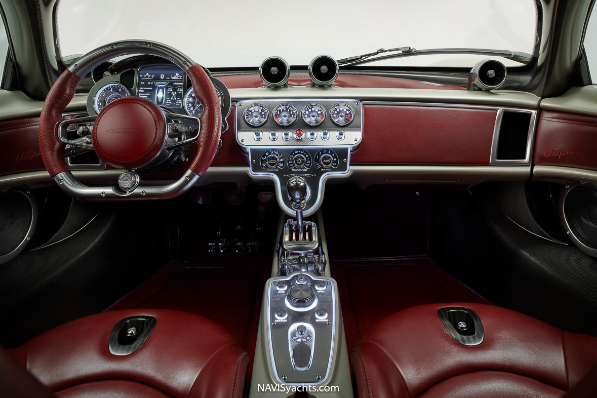 Pagani_Utopia_L-15