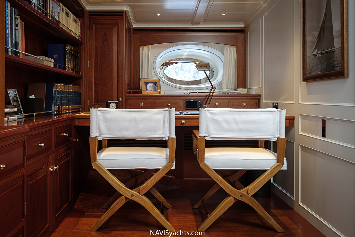 Royal Huisman 56m Aquarius