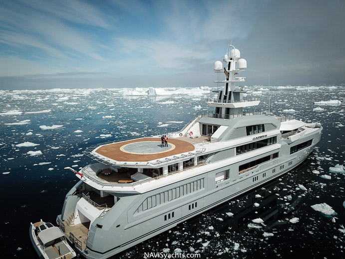 Superyacht_Cloudbrake_L-35