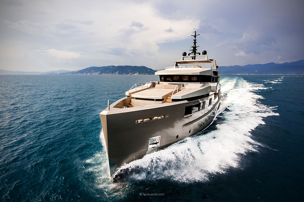 Superyacht Cacos V by Tecnomar