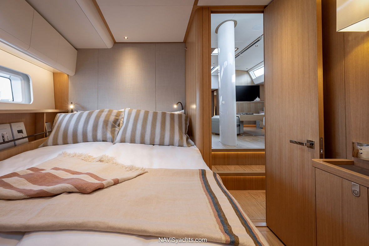 Swan88 Dreamcatcher cabin