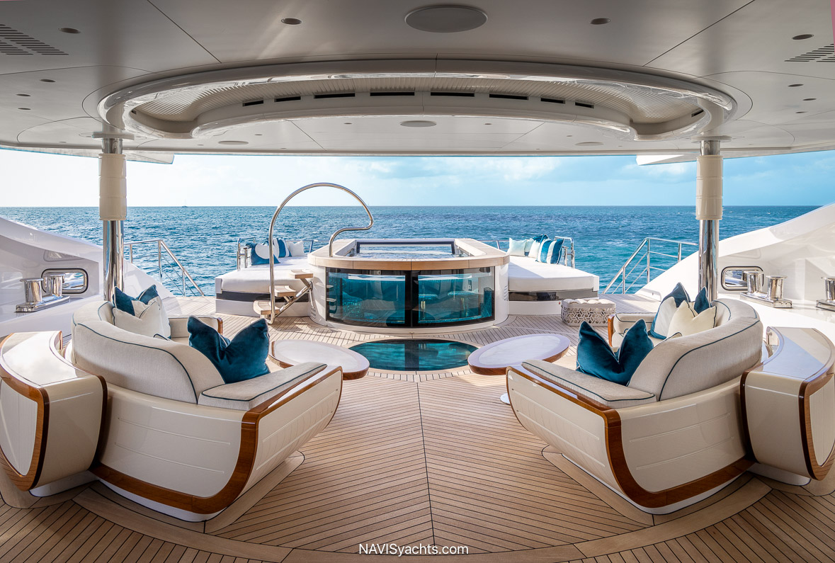 Amor à Vida luxury superyacht interior by Nuvolari Lenard and Valentina Zannier